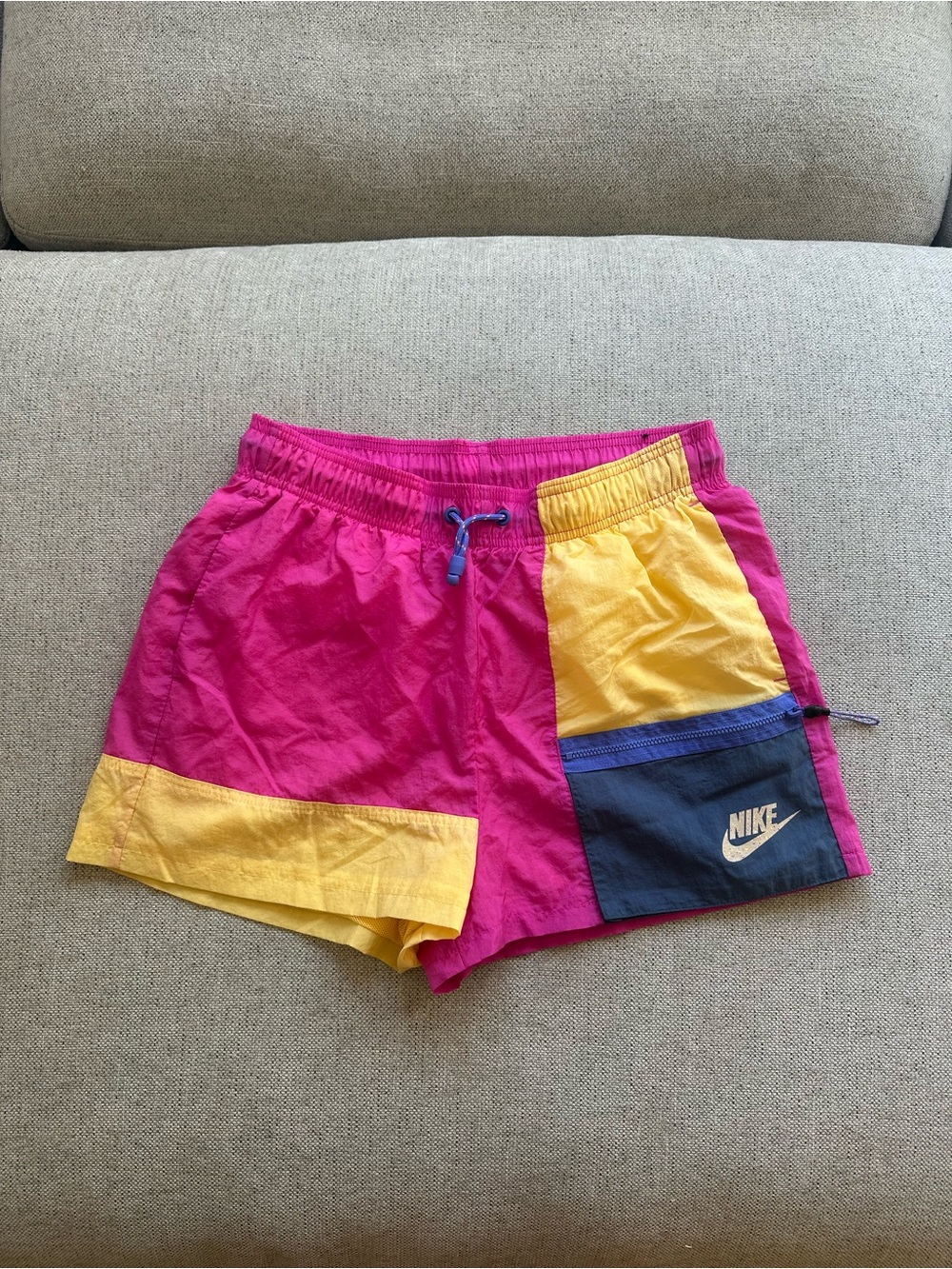 Nike Sportswear Icon Clash Shorts Women's S